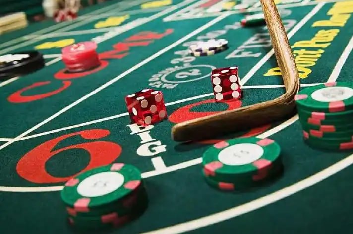 Permainan Tembak Ikan interaktif di perangkat mobile